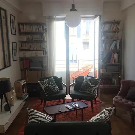 Spacieux Et Lumineux, En Plein Quartier Liberation Apartment Nice