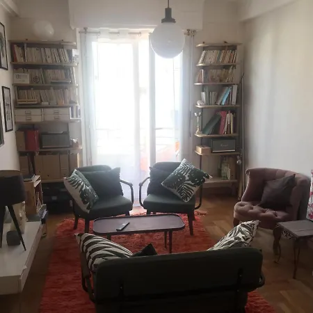 Spacieux Et Lumineux, En Plein Quartier Liberation *